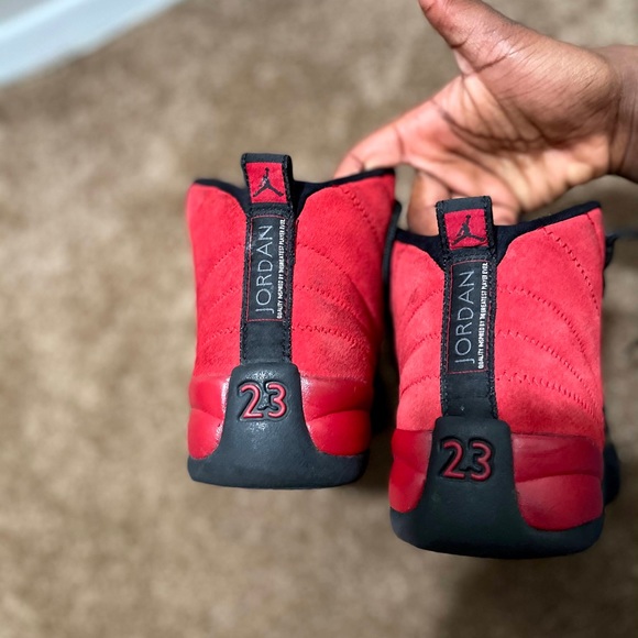 Air Jordan 12 retro GS reverse flu game - Picture 3 of 5